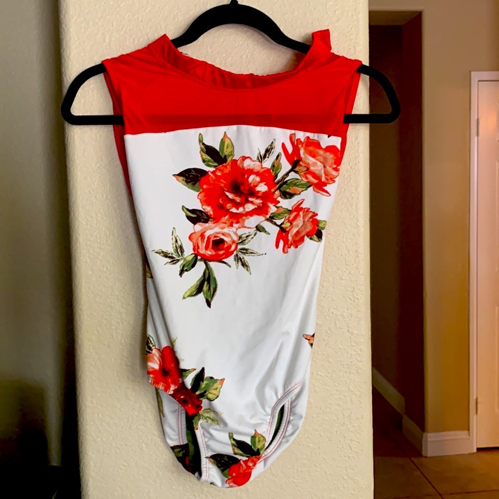 Chelsea B floral dance Leo adult small